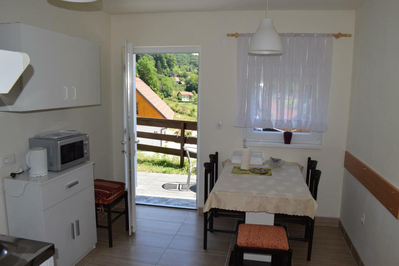 Apartmani Husko Tuheljske Toplice Extérieur photo