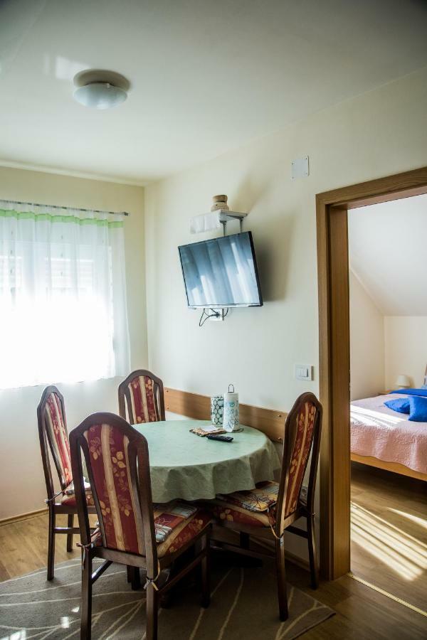 Apartmani Husko Tuheljske Toplice Extérieur photo