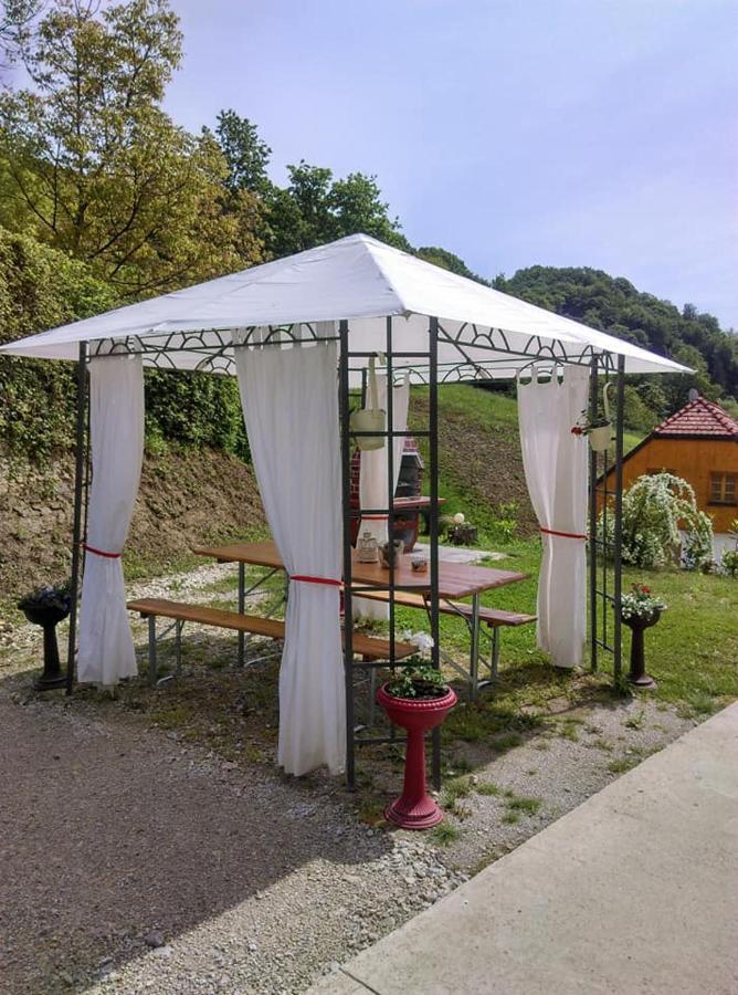 Apartmani Husko Tuheljske Toplice Extérieur photo